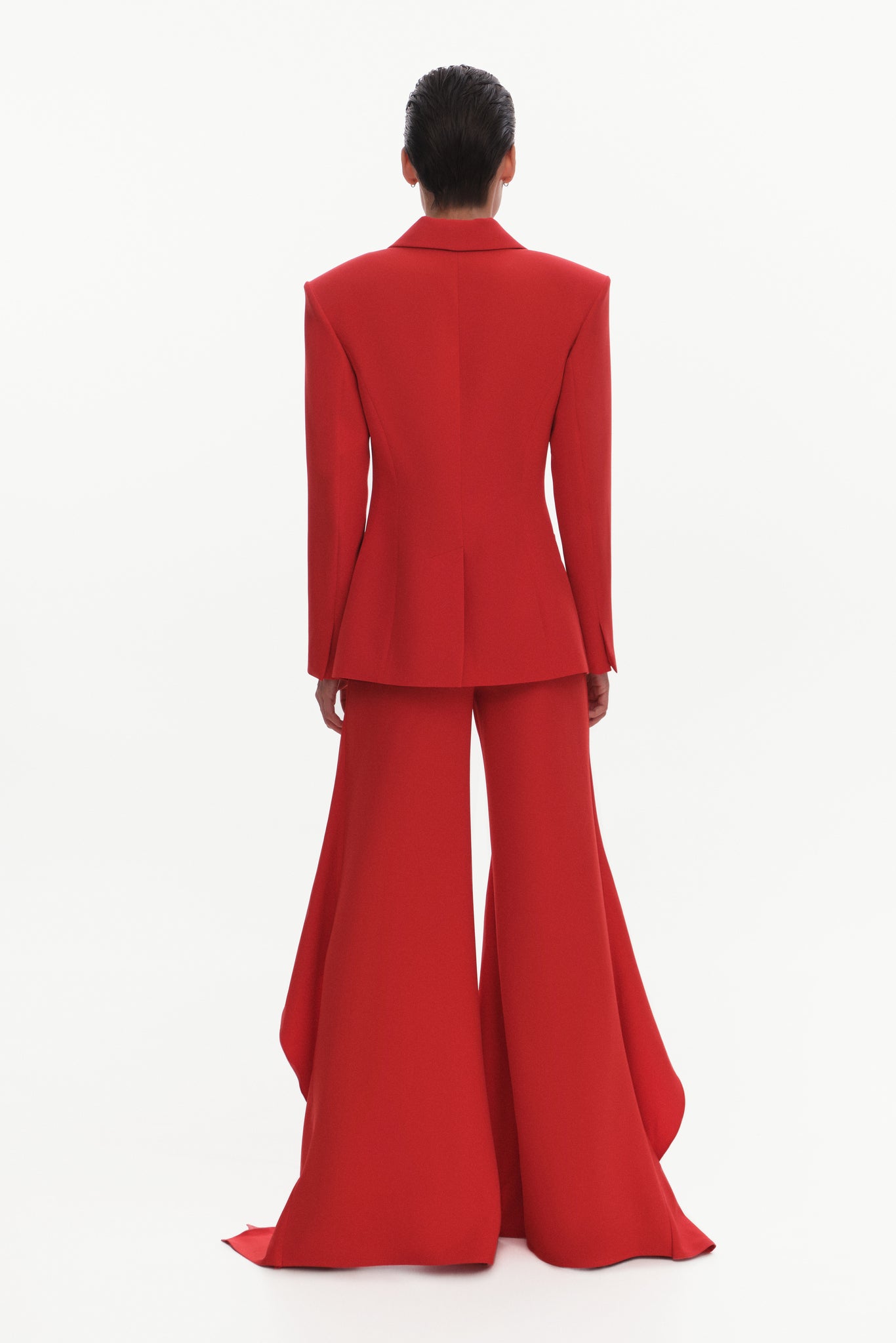 ЗАКВІТЧАНИЙ ПІДЖАК ПРИТАЛЕНОГО СИЛУЕТУ